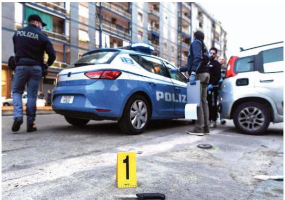 Sangue dopo l’appuntamento, un 15enne accoltellato a Barra