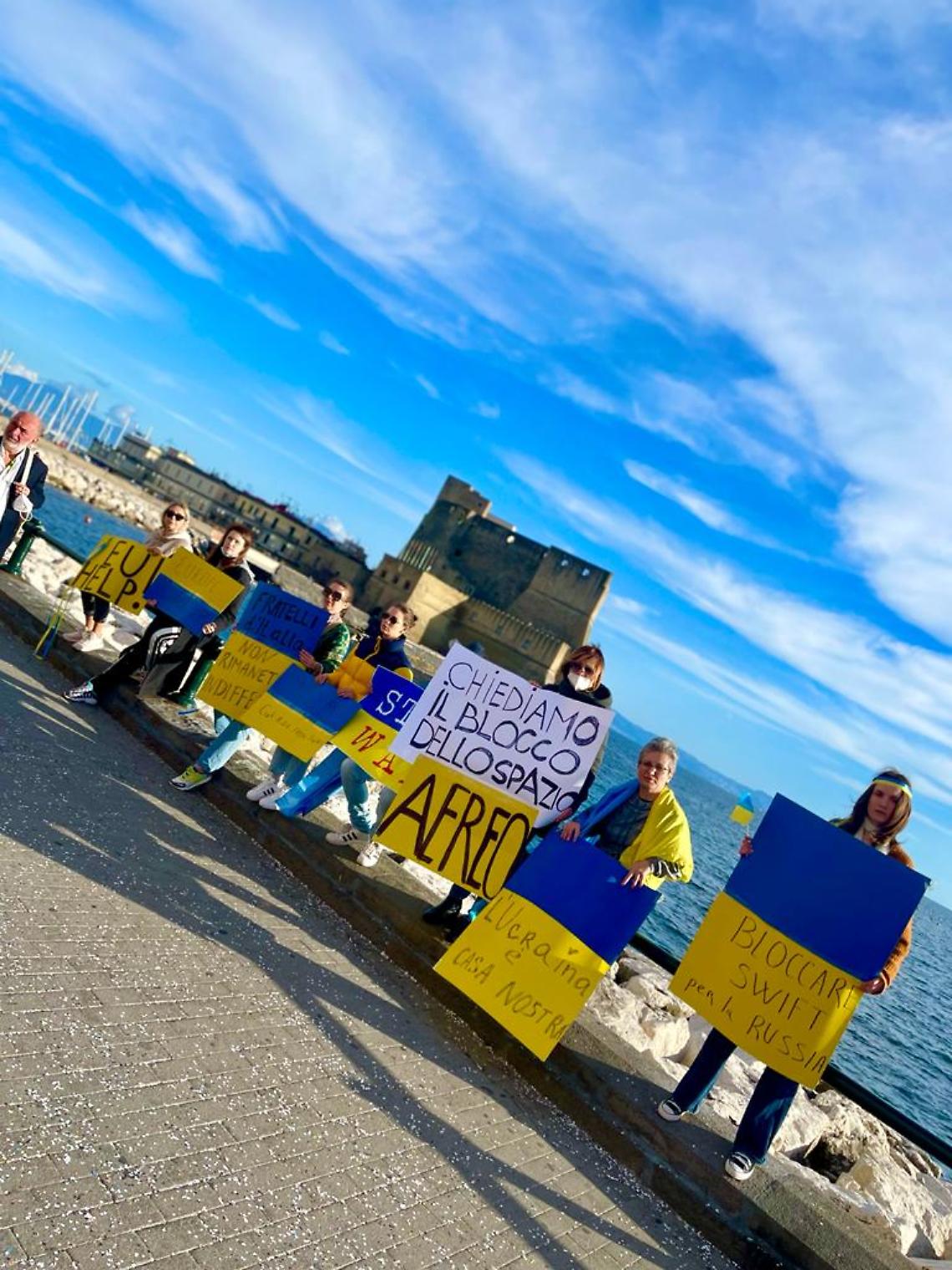 Ucraina, a Napoli in 12 ore offerti 580 posti in alloggi per i profughi