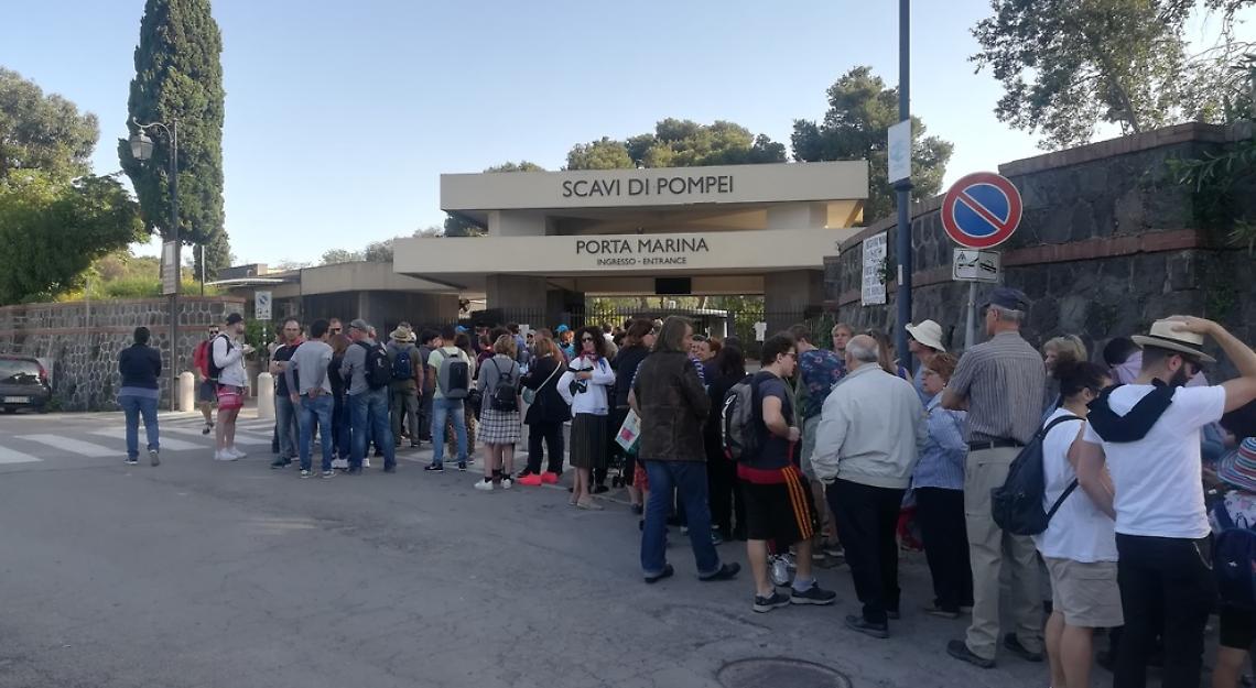 Scavi di Pompei, +127% di visitatori. Zuchtriegel a De Luca: migliorare collegamenti