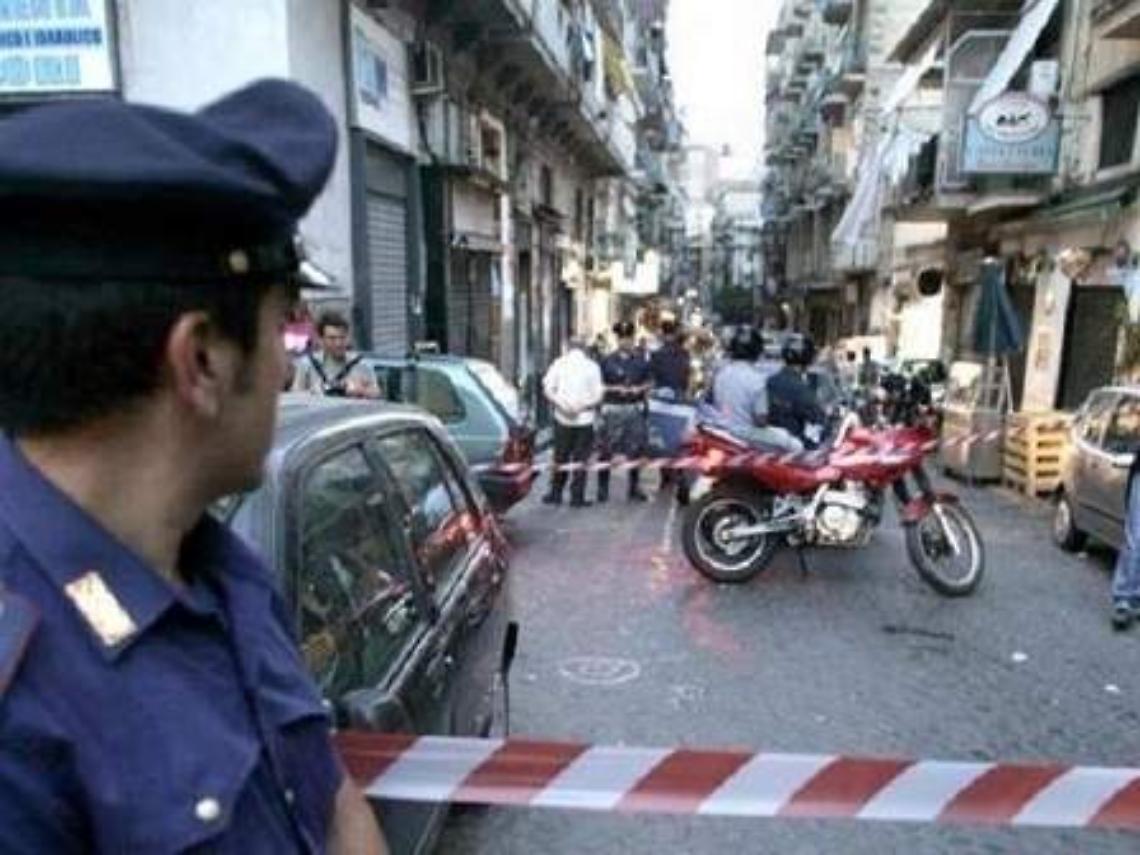 Il centro storico senza capi: è guerra aperta su tre fronti