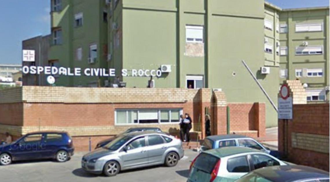 Manca l'autorizzazione, i Nas sequestrano l'ospedale