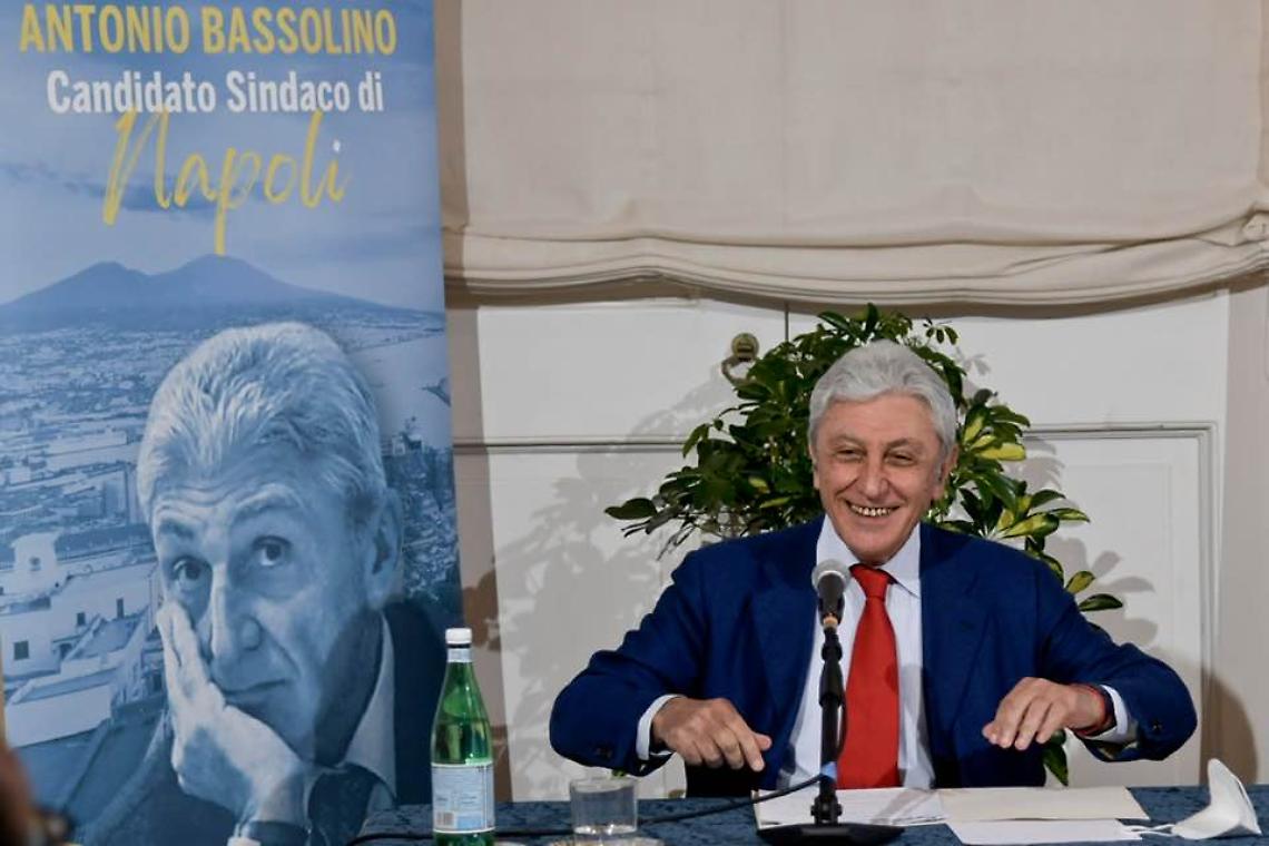 Bassolino: «Appello a tutte le forze politiche, Recovery ultima occasione per il Sud»