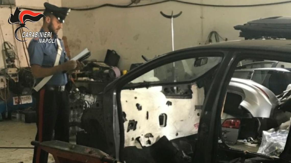 Furti d'auto in Campania, sgominata la banda: otto arresti VIDEO