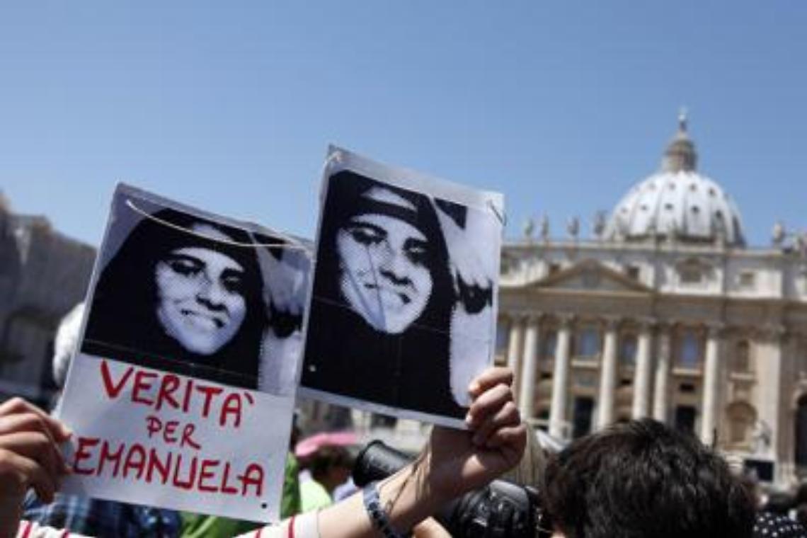 Caso Orlandi, si lavora sui denti del teschio