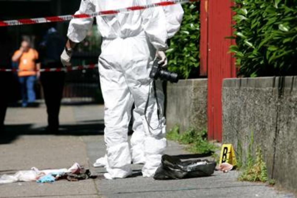 Genova, trovato in strada corpo di donna decapitata
