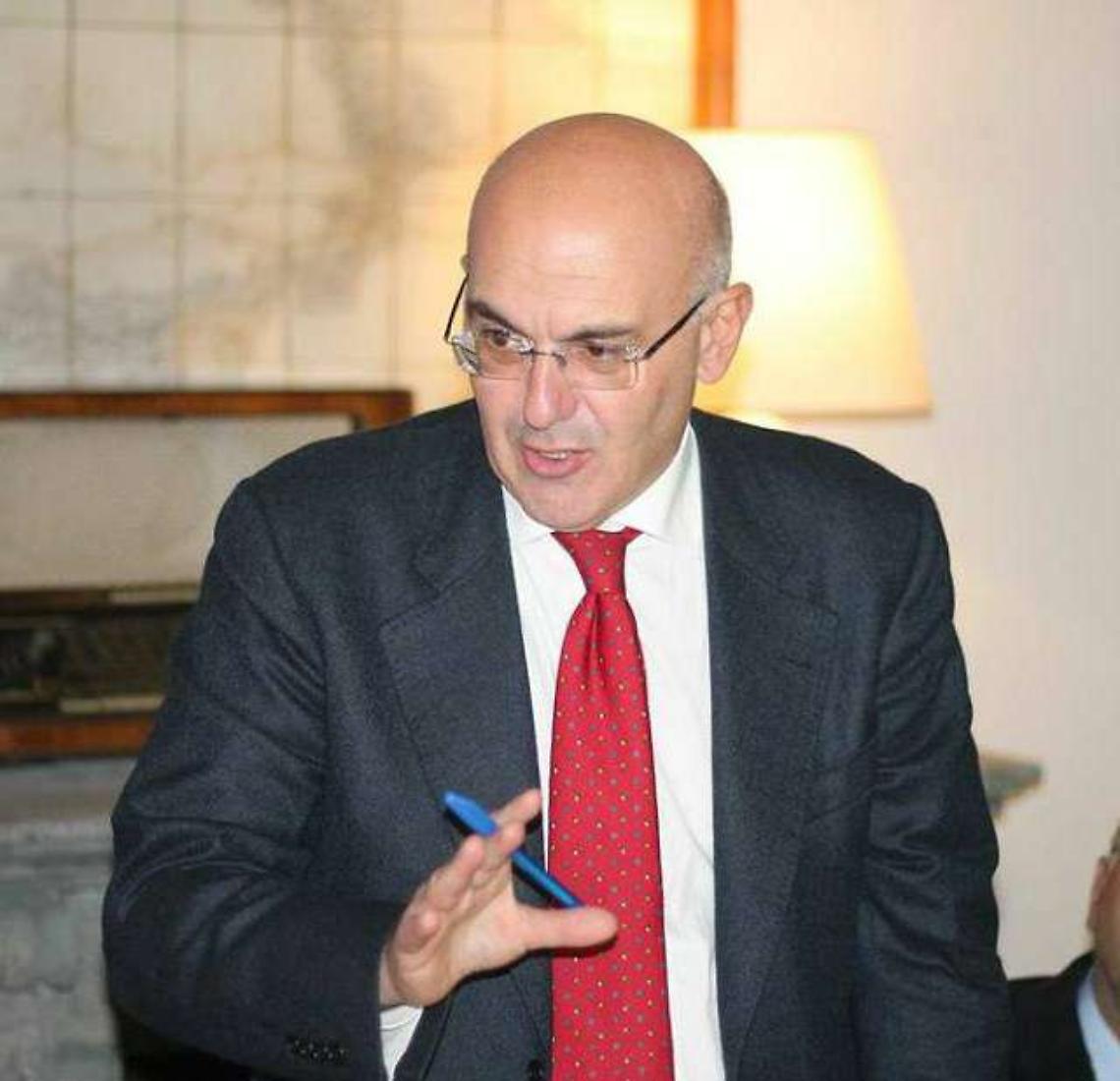Tribunale di Napoli Nord, l’appello degli avvocati a Bonafede: ministro, ci auti