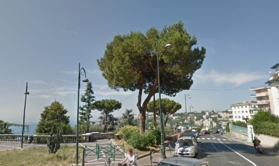 Rimozione dell'impianto Esso, piano traffico per via Aniello Falcone