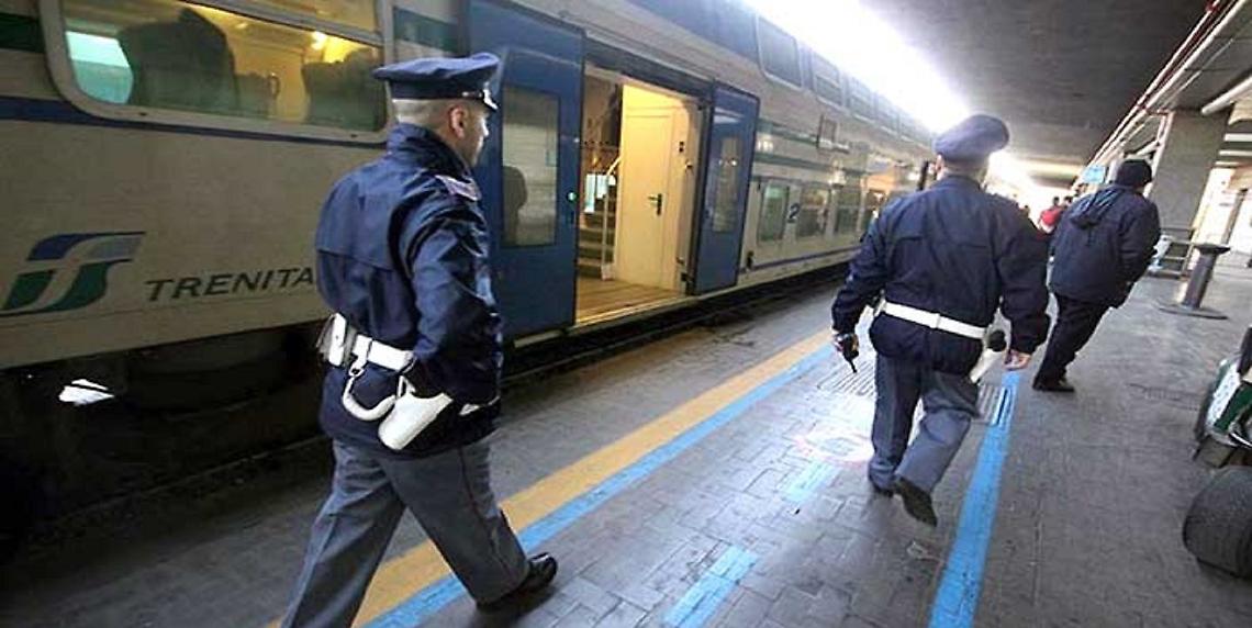 Stazione centrale, 22enne aggredisce un poliziotto: arrestato