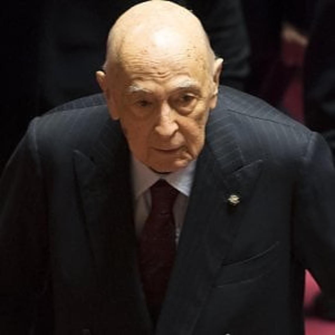 Napolitano: rammarico e preoccupazione per la fine del Banco di Napoli