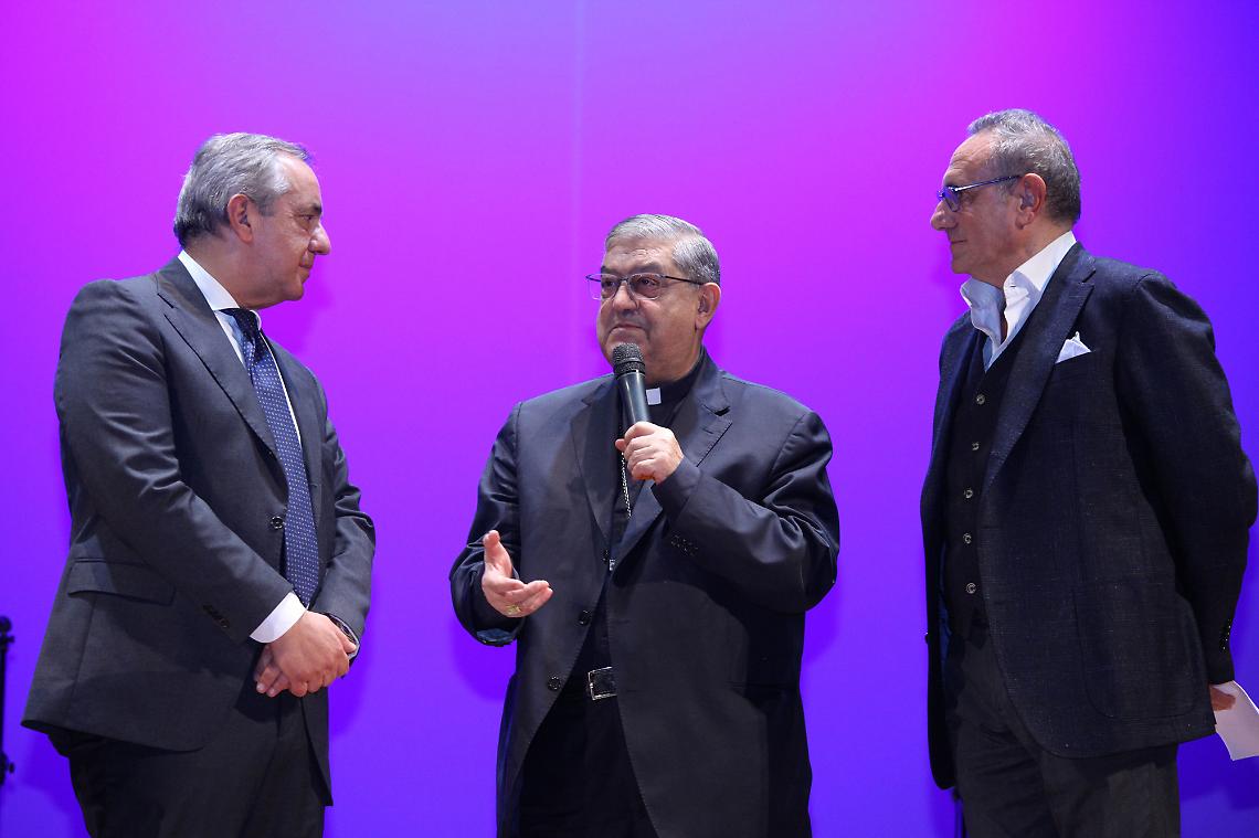 Il “Premio Napoli c’è” omaggia la Costituzione FOTO