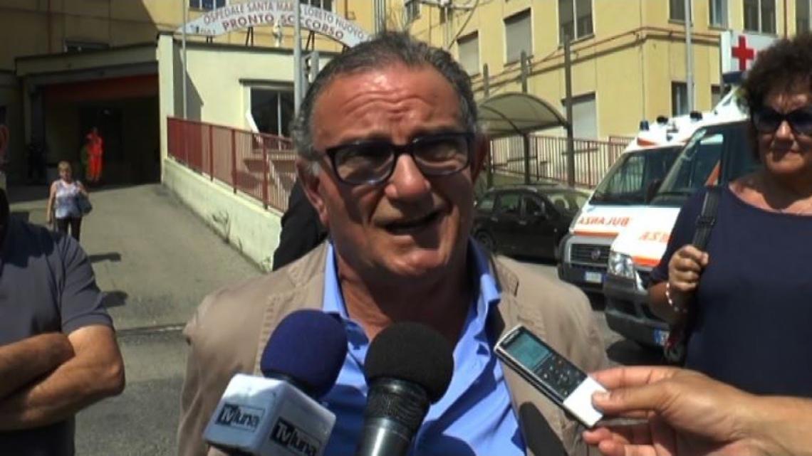 «Ancora formiche in ospedale? Inverosimile e sospetto»