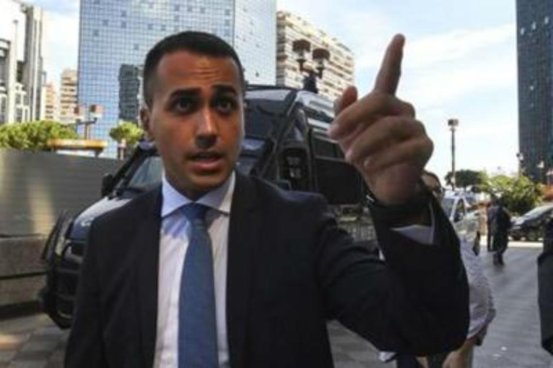 Di Maio richiama all'ordine: «M5S è pro decreto sicurezza»