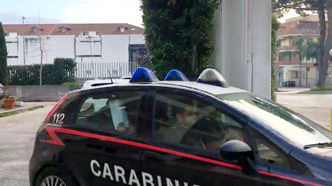Camorra, volevano imporre il pizzo sulle mense scolastiche: nove arresti I NOMI