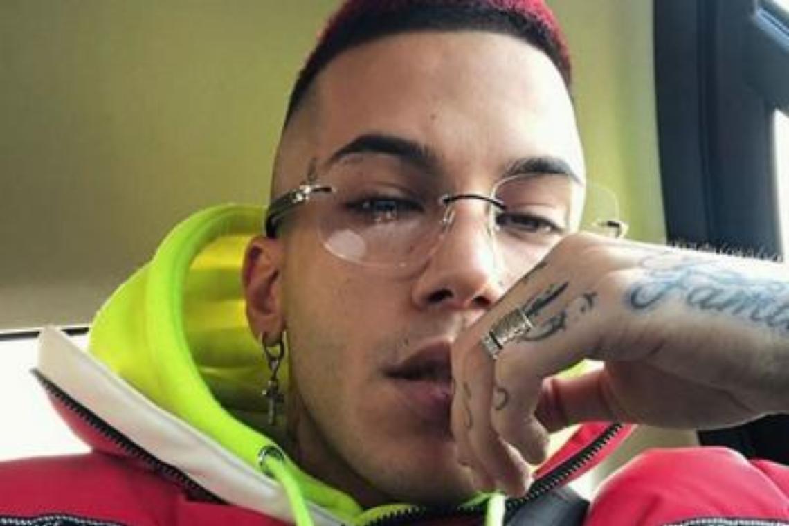 «Istigazione uso droga, indagato Sfera Ebbasta»