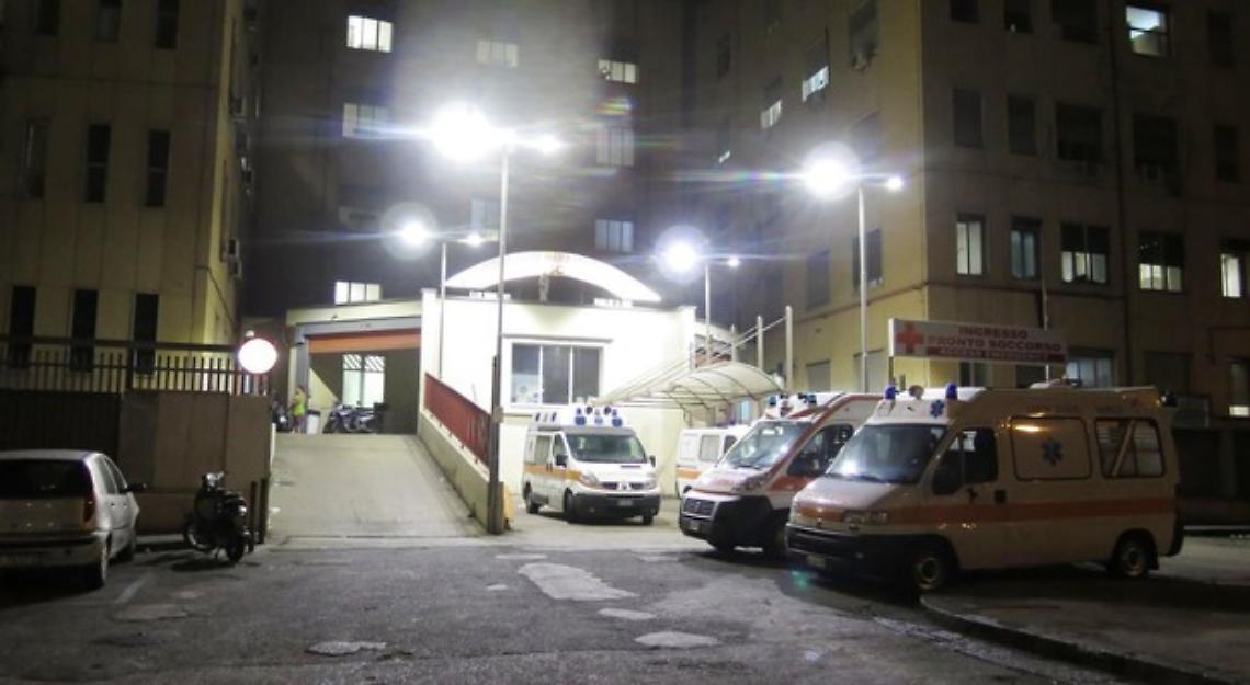 Napoli, agguato ai Quartieri Spagnoli: pregiudicato in fin di vita