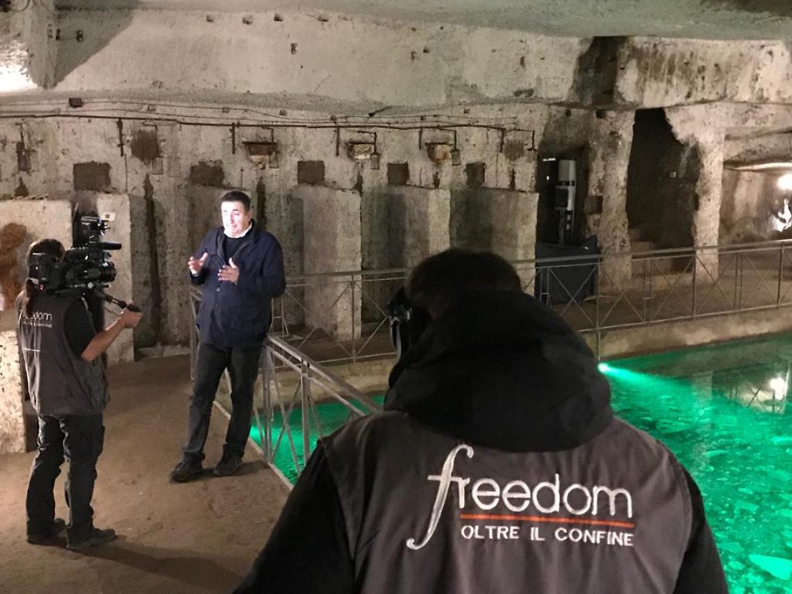 Roberto Giacobbo alla scoperta della Galleria borbonica