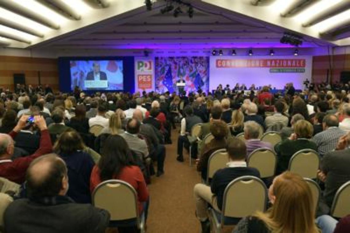 Convenzione Pd, parte la corsa a tre