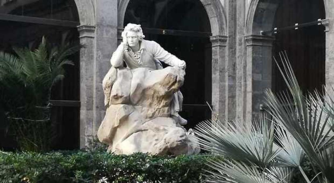 Conservatorio, la statua di Beethoven torna a splendere