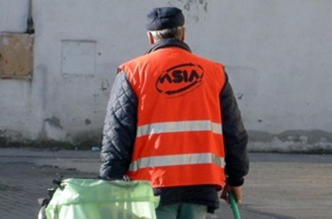 Rifiuti, sciopero dei lavoratori Asia