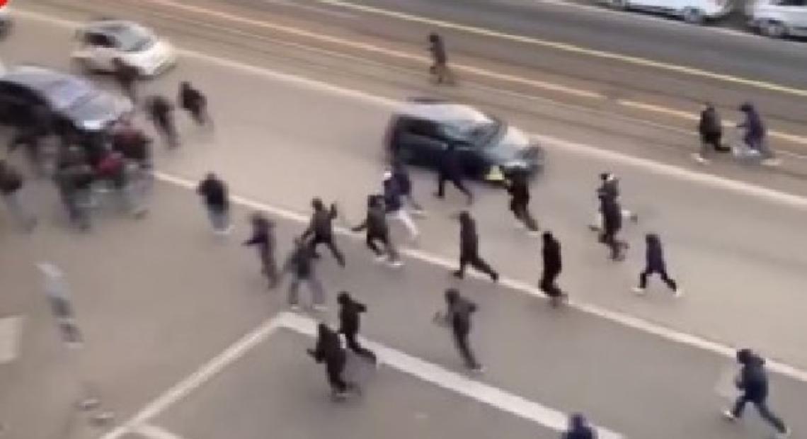 Napoli-Zurigo, sventata aggressione degli ultrà napoletani a svizzeri