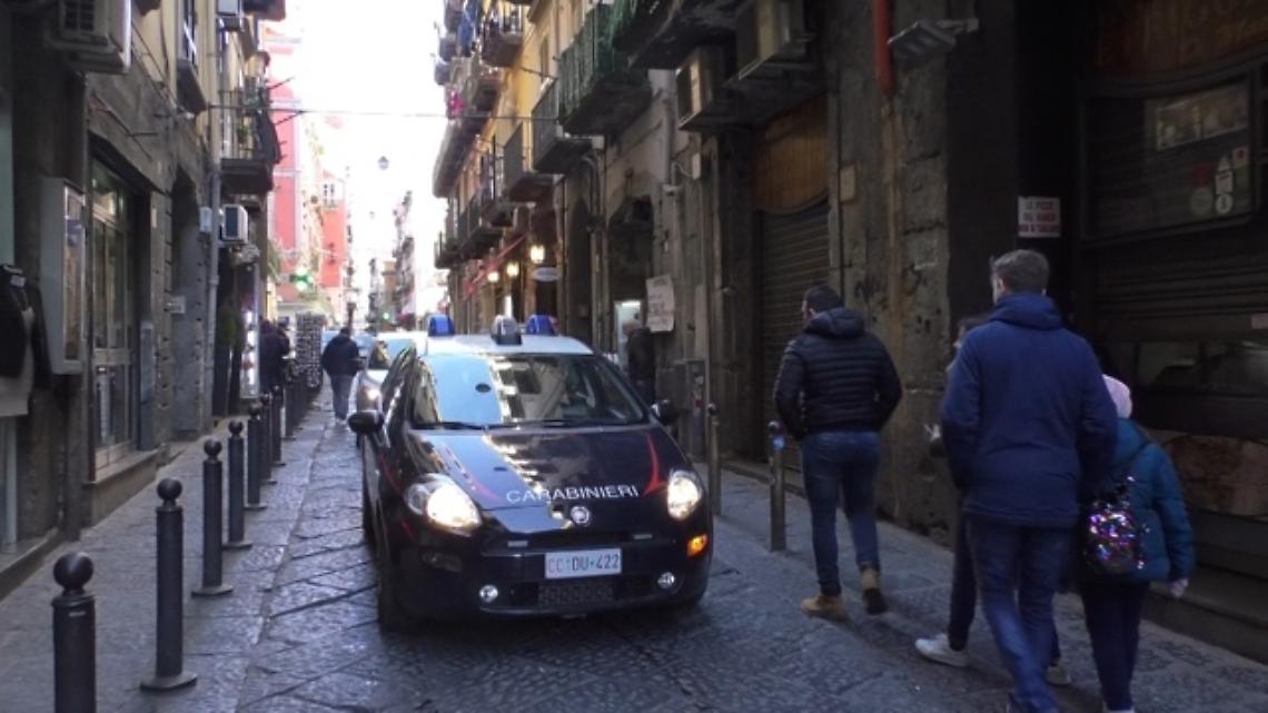 Nuova "stesa" ai Tribunali, 9 colpi di pistola esplosi nella notte
