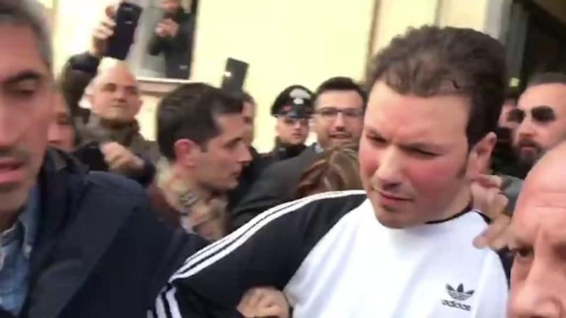Di Lauro tradito da una telefonata, il killer Tamburrino voleva aiuto