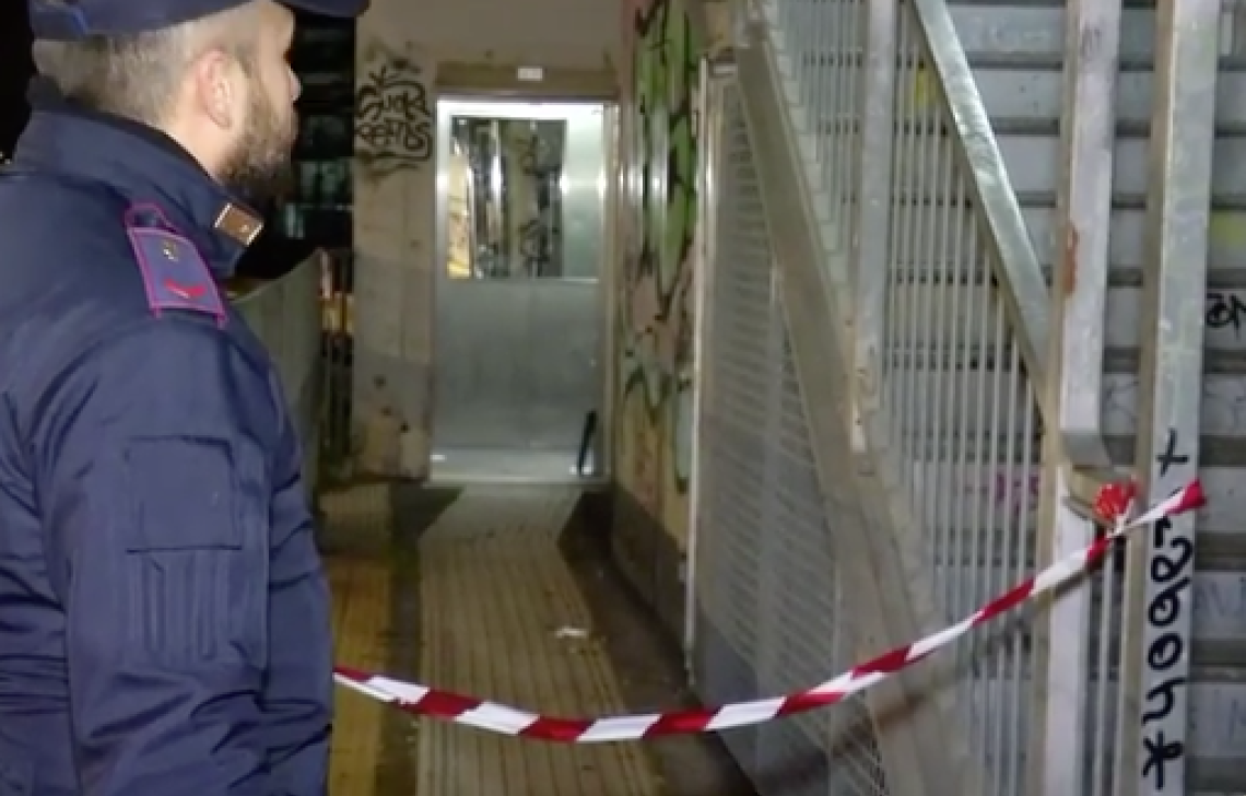 Violentata nella Circum, fermati tre ragazzi di San Giorgio