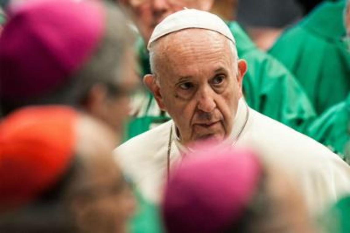 «Eresia», in una lettera l'accusa a Papa 