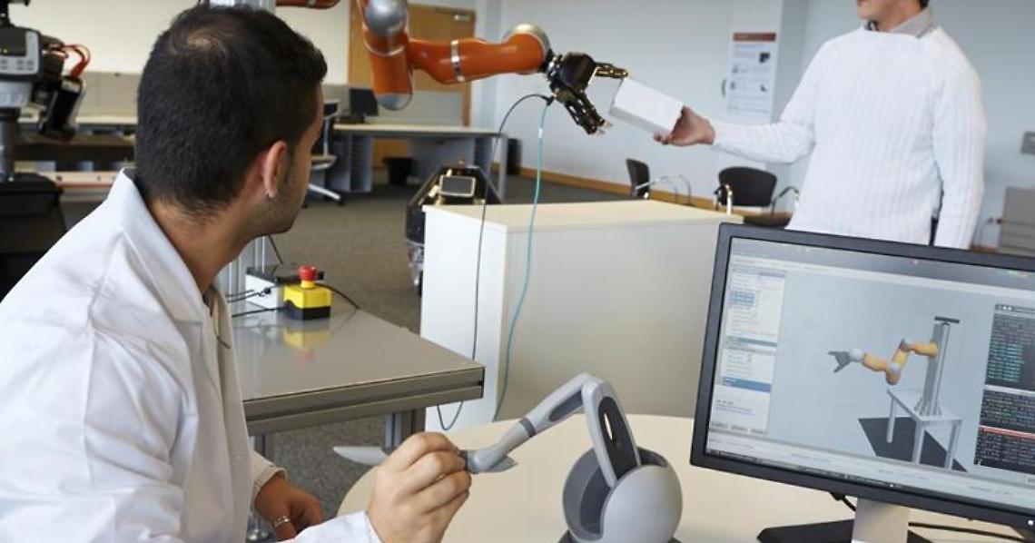 Mano robot con dita sensibili, il progetto è campano