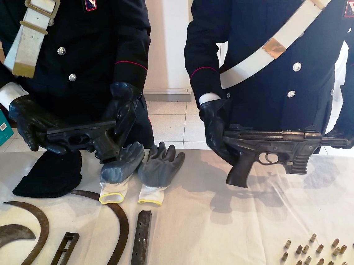 La banda vicina al clan preparava la rapina: 8 arrestati