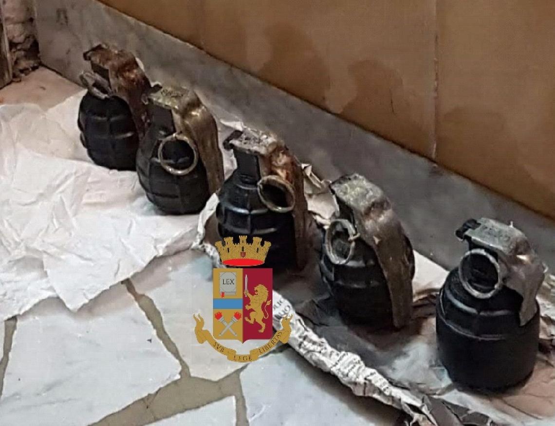 Sequestrate al Rione Traiano bombe a mano "cattivissime"