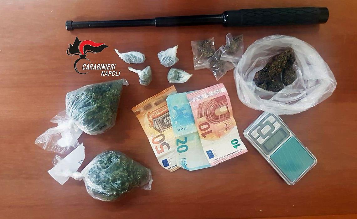 Droga e manganello telescopico, un arresto e un denunciato