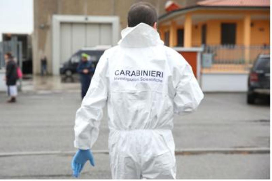 Vicino di casa spara e uccide padre e figlio