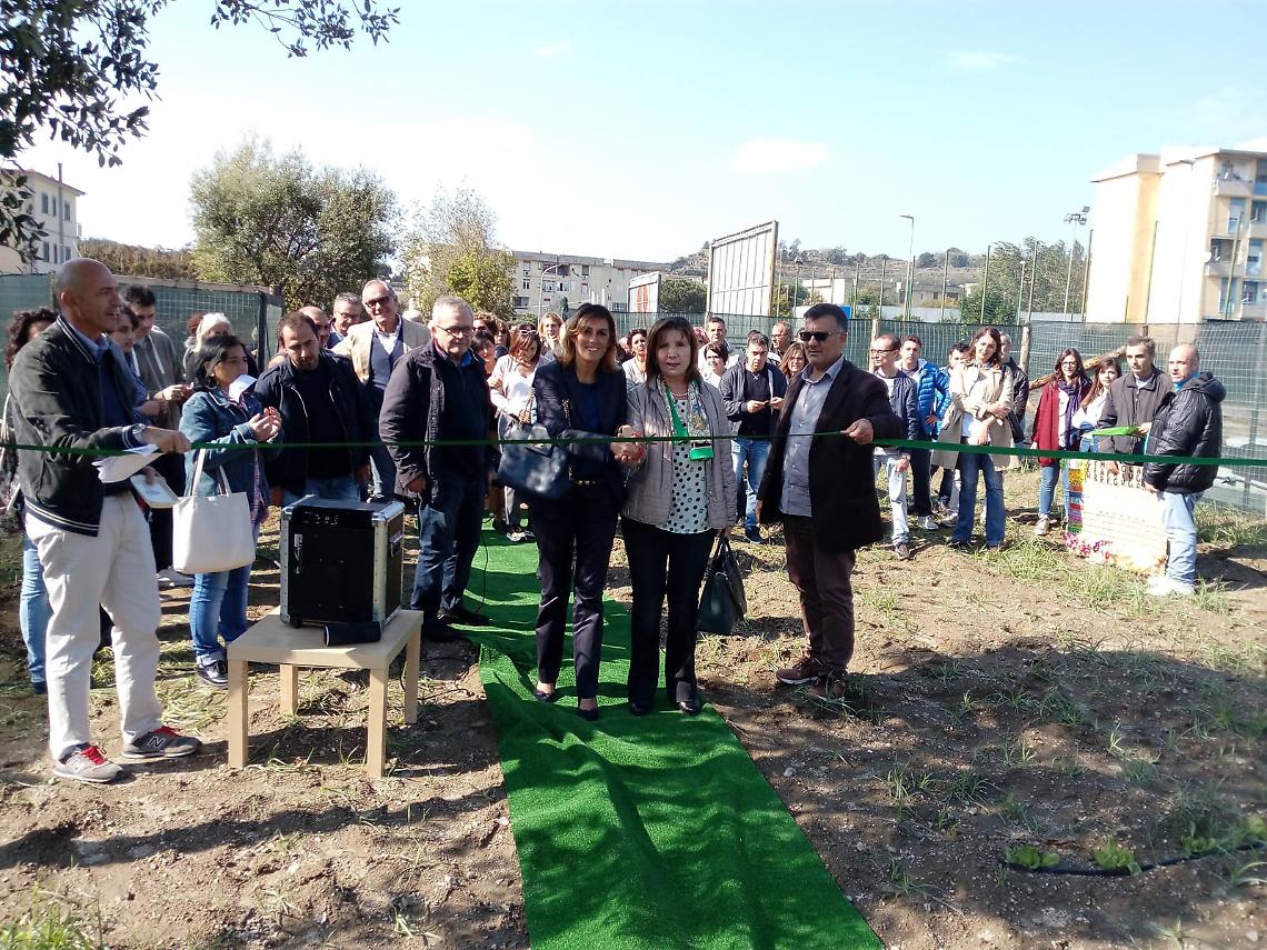 Pozzuoli, inaugurato l'orto terapeutico del Servizio Igiene Mentale