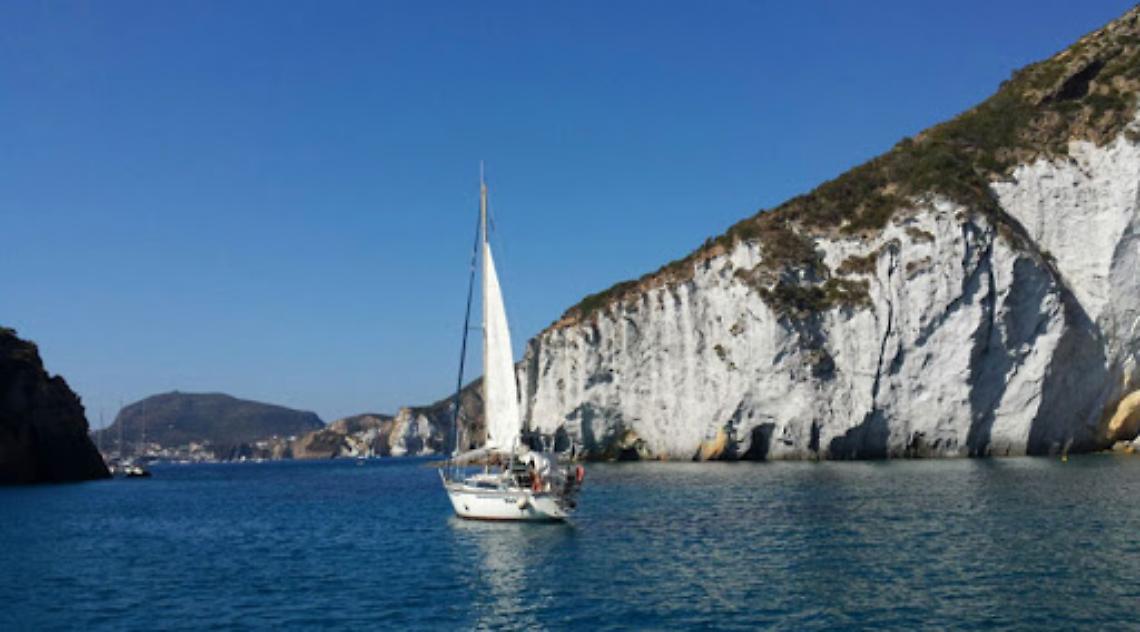 Gita in barca a vela: multa da 900 euro
