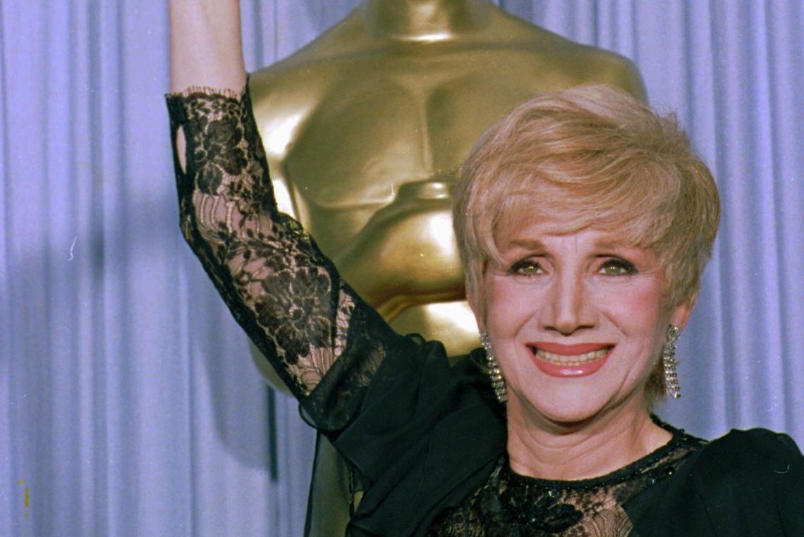 Addio a Olympia Dukakis, premio Oscar per Stregata dalla luna