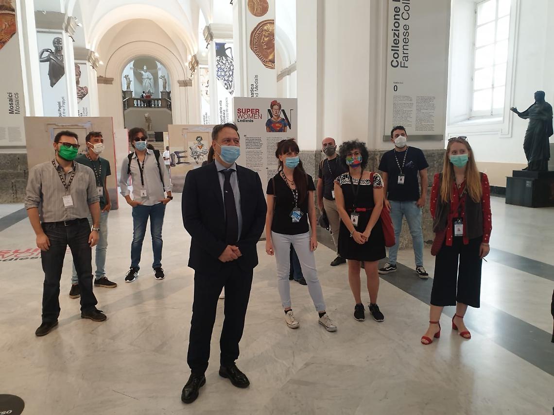 Mann, il direttore accoglie i primi visitatori: «Siamo caduti e ci siamo rialzati»