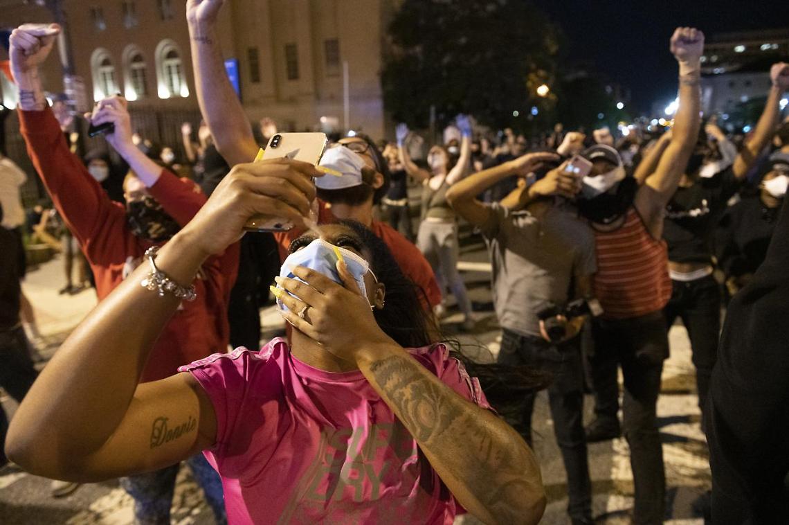 Proteste negli Usa, Trump minaccia di usare l'esercito