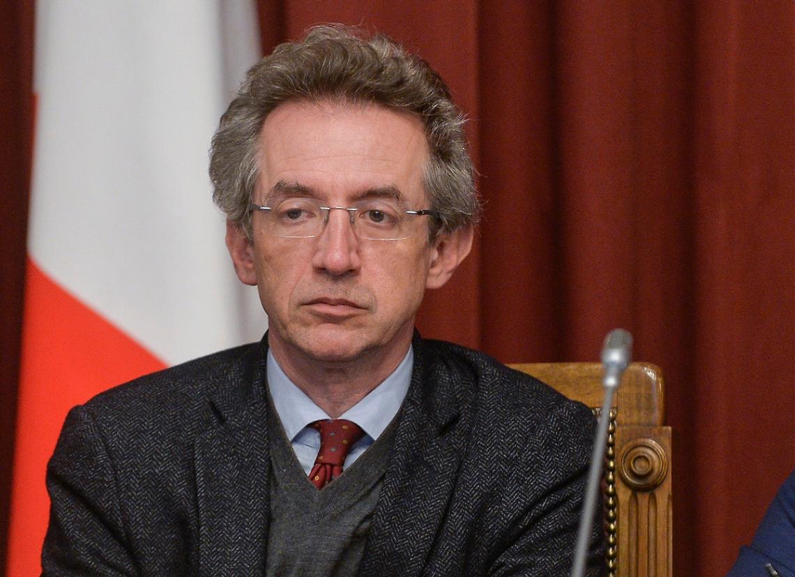 Pnrr, Manfredi tira dritto: i cantieri in autunno