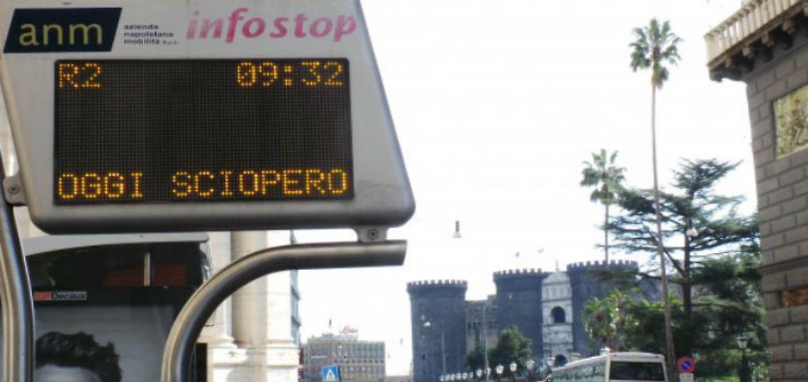 Anm, lunedì sciopero: stop a bus, metro e funicolare