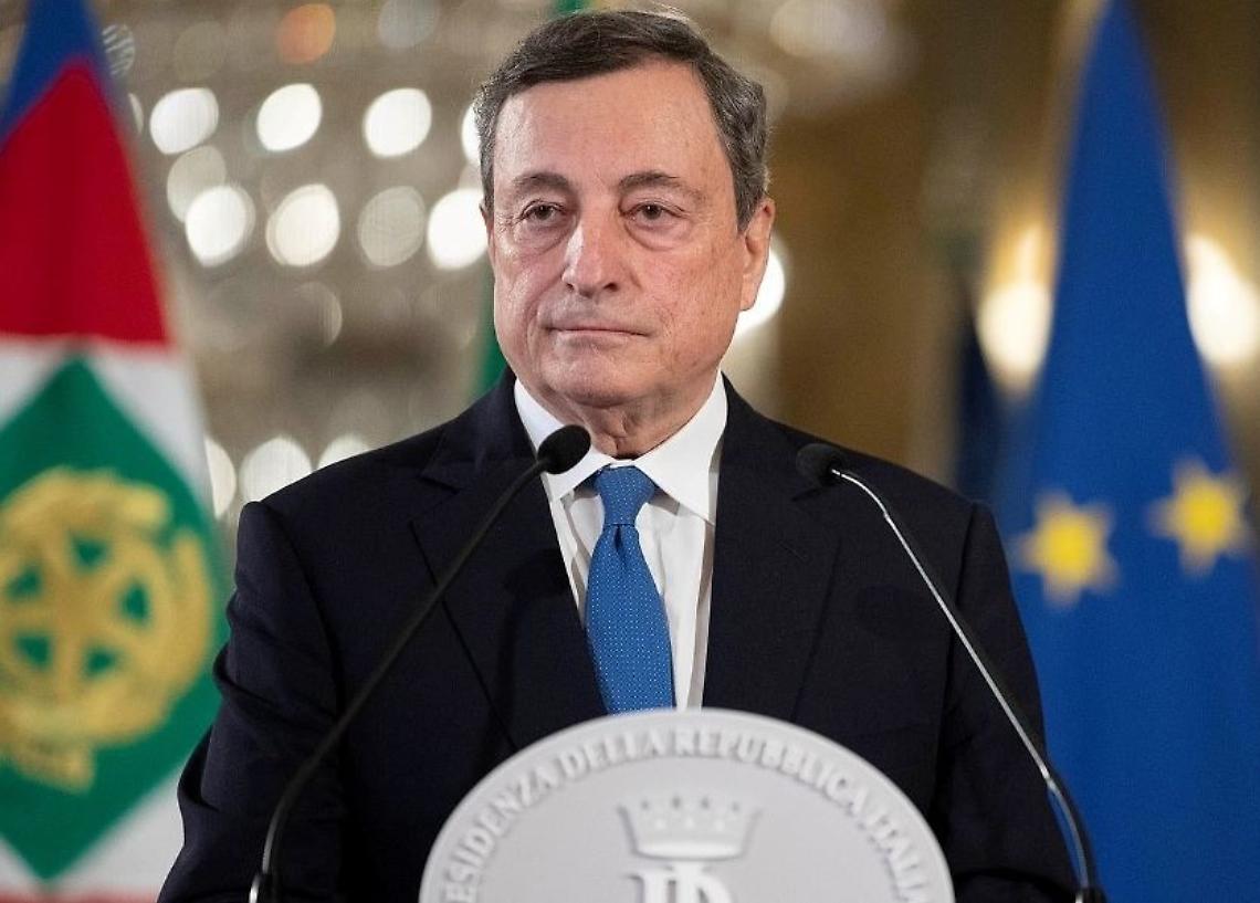 Stop al reddito di cittadinanza, il governo blocca tutto