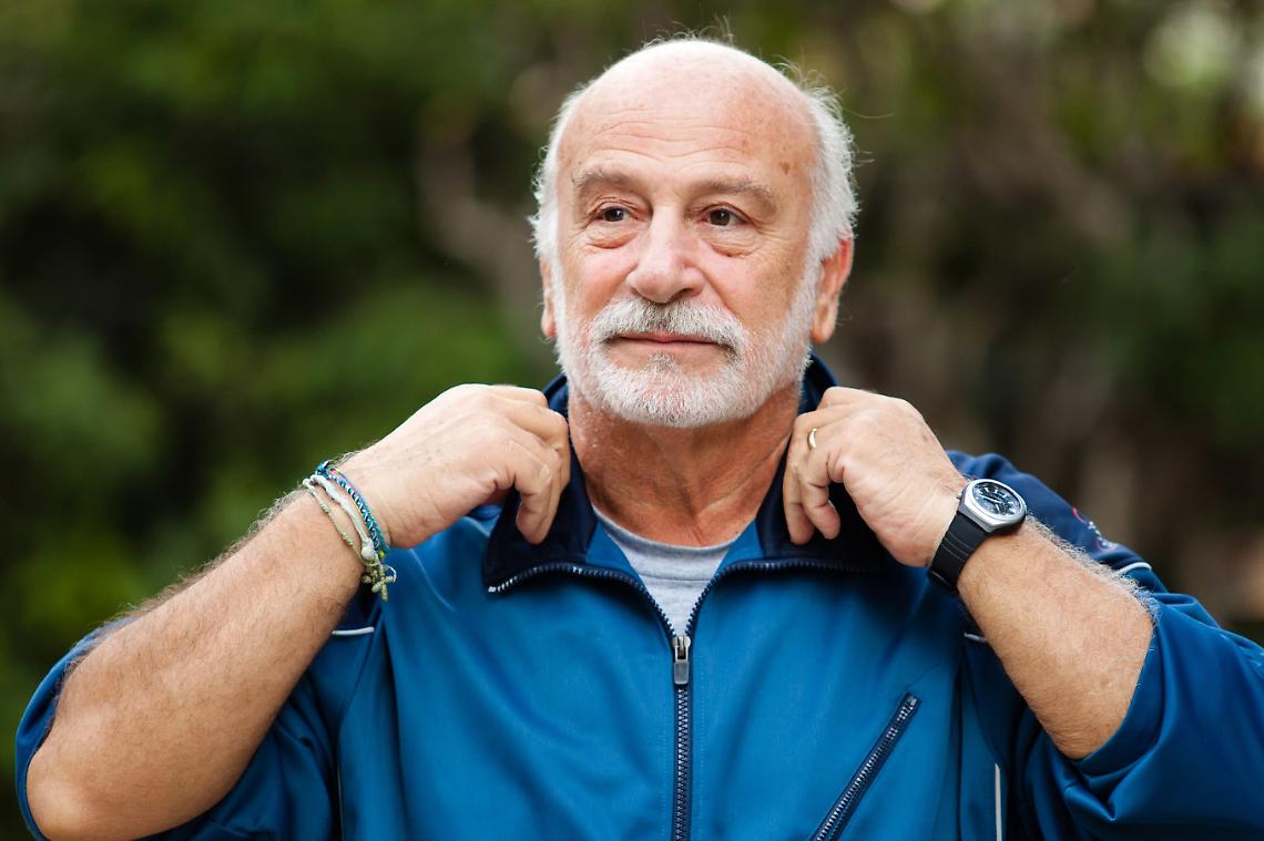 Malore per Lucio Allocca, operato al “Cardarelli” dove gli hanno applicato uno stent