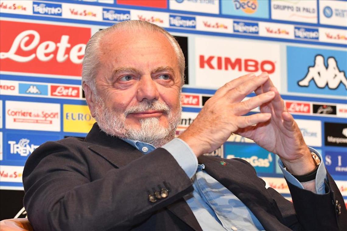 Oggi la "sorpresa" di De Laurentiis ai tifosi: improbabile un annuncio di mercato