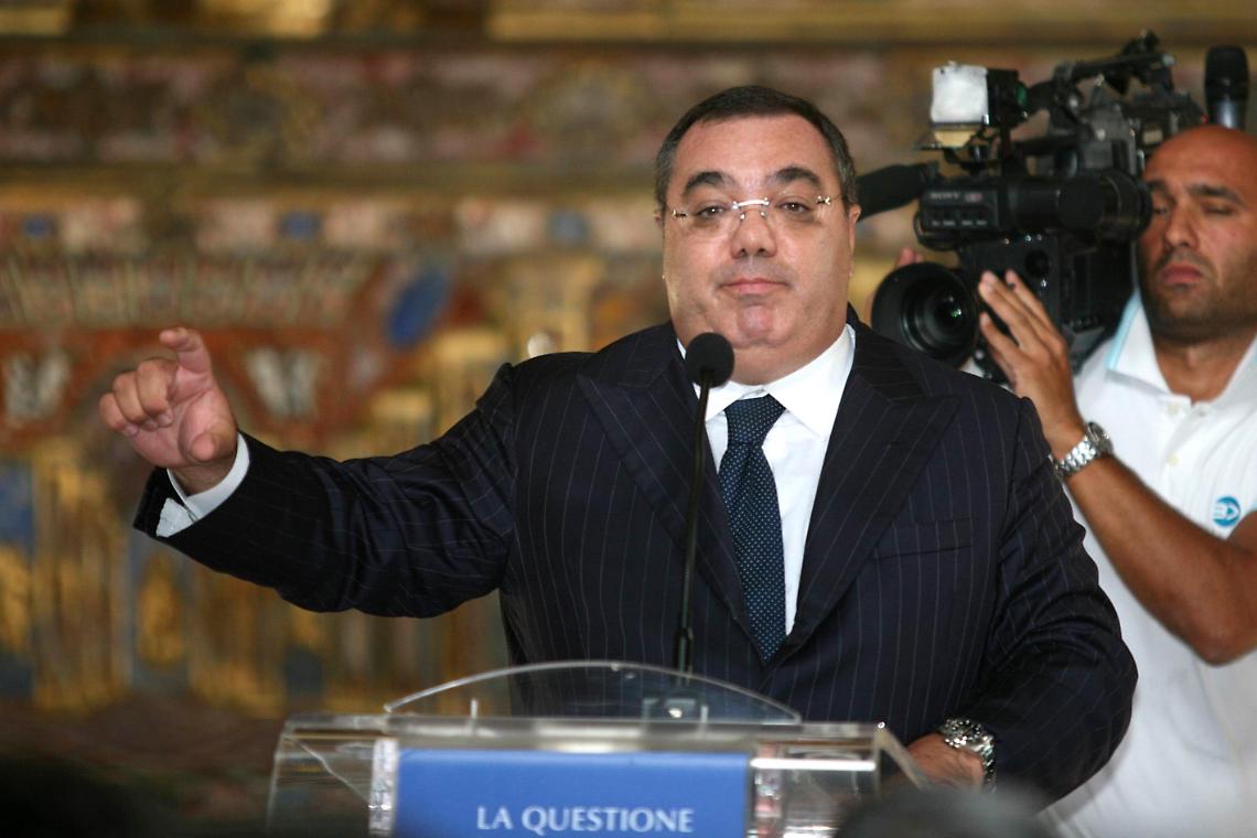 Arrestato l'ex senatore De Gregorio
