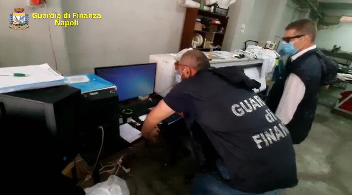 Nola, sequestrata una stamperia abusiva