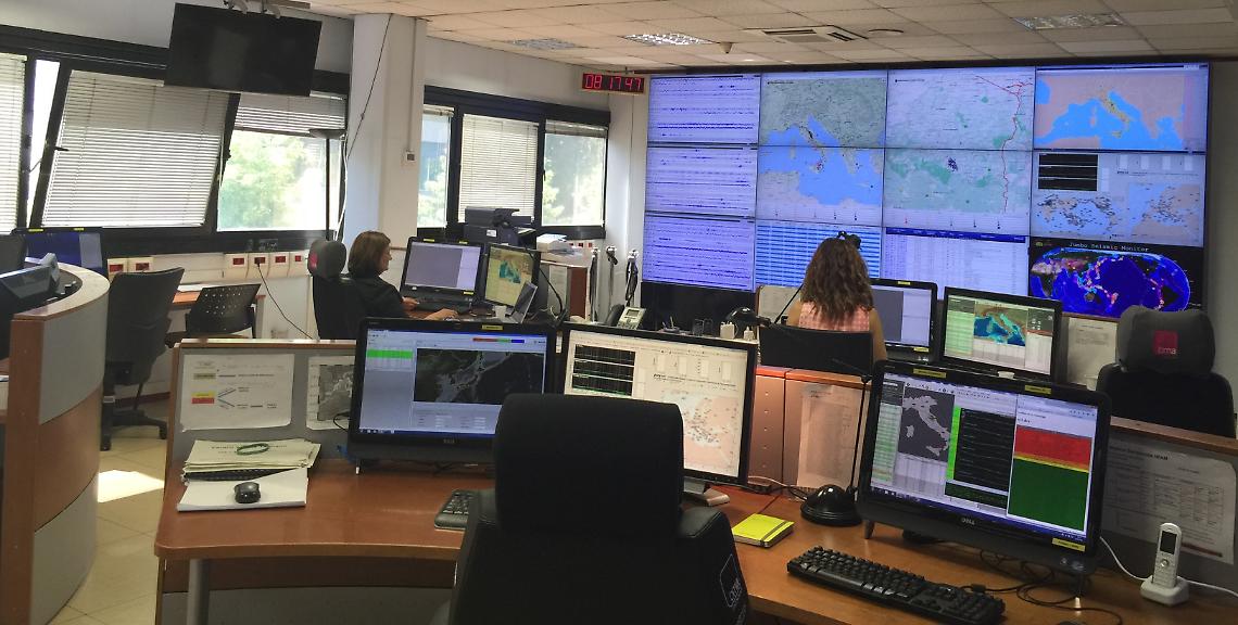 Campi Flegrei, in prefettura riunione centro coordinamento soccorsi