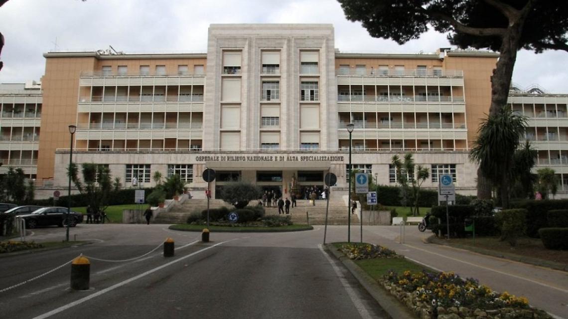 Corcione: «Non conosciamo ancora a fondo questo virus, sottovalutarlo è da incoscienti»
