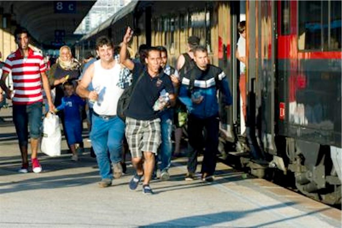 Budapest, stazione riaperta ai profughi