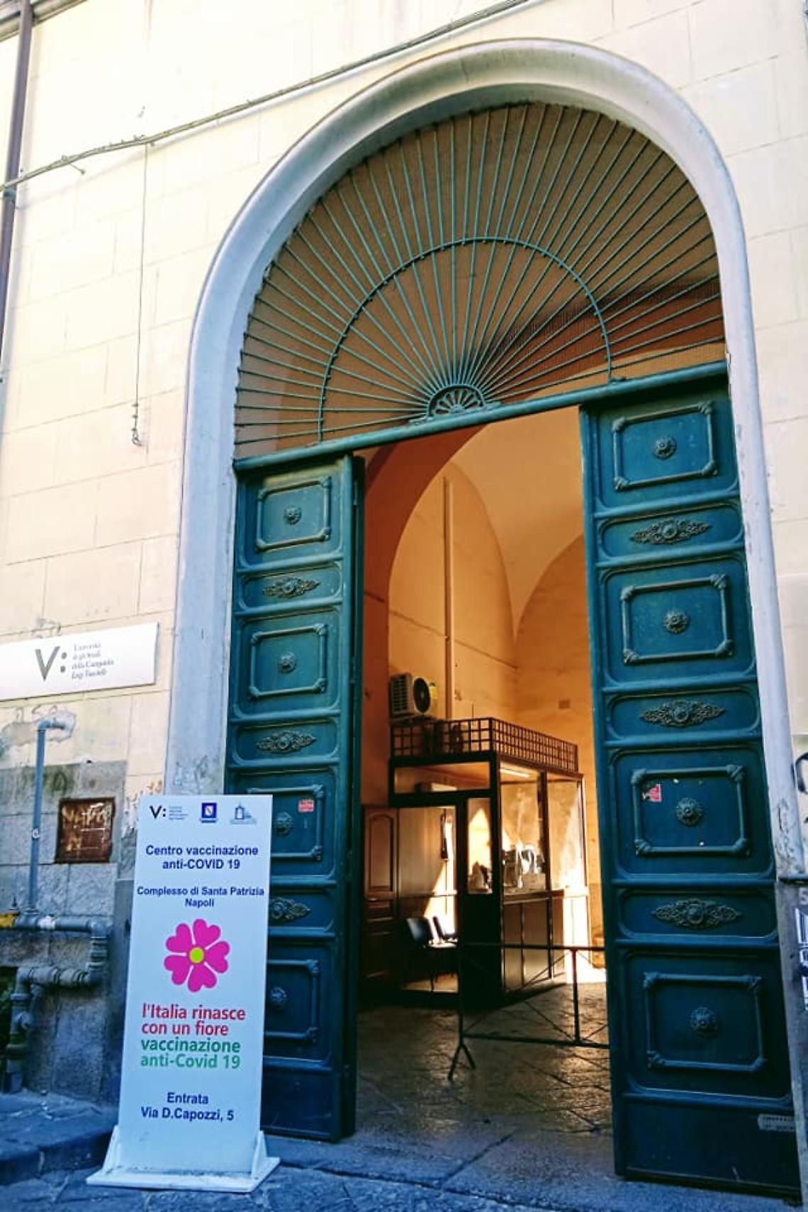 Vaccini, al Policlinico Vanvitelli open day per le future mamme