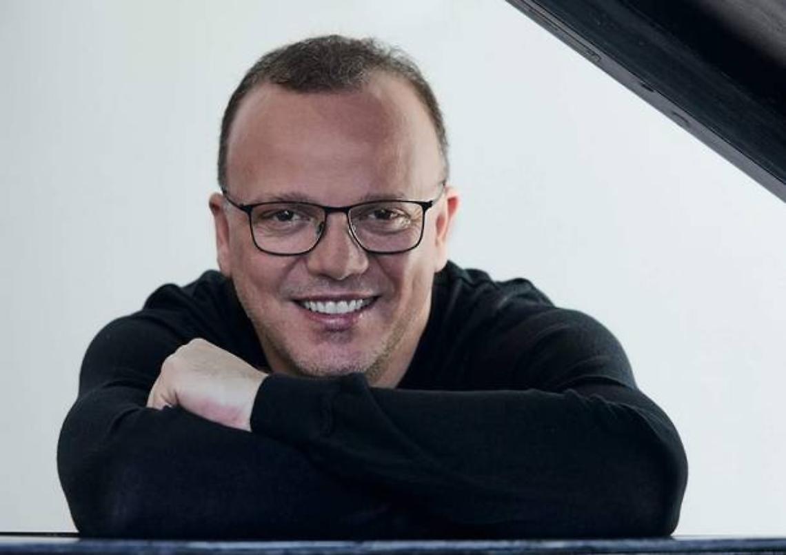 Premio Ambasciatori della musica napoletana a Gigi D'Alessio